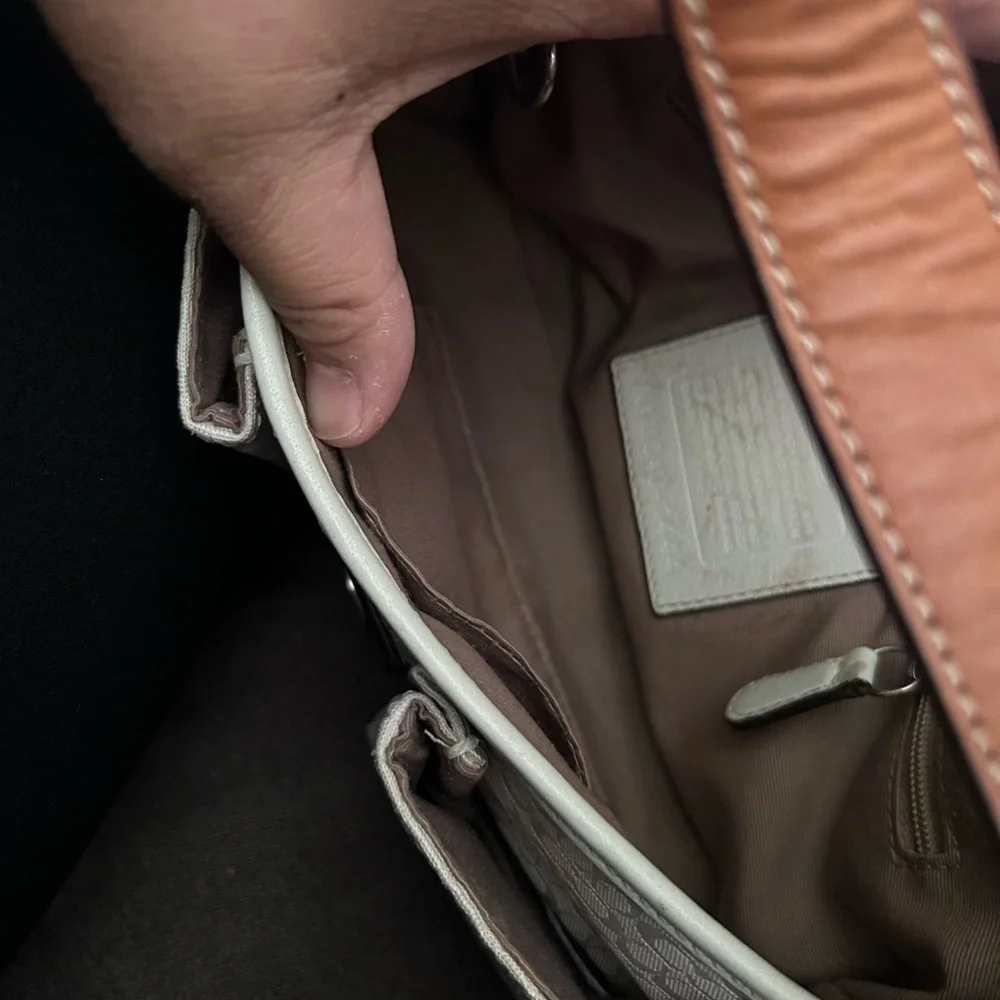 Coach SoHo Purse - Picture 13 of 15